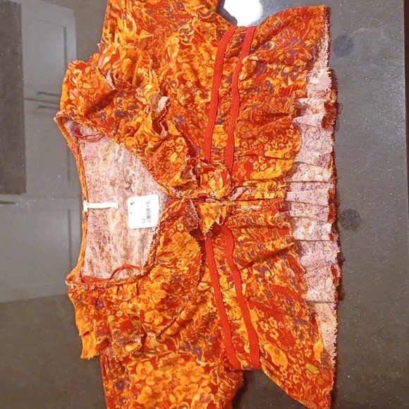 NWT Free People Rudi printed ruffle crop blouse top voluminous bishop sleeves - Picture 16 of 16